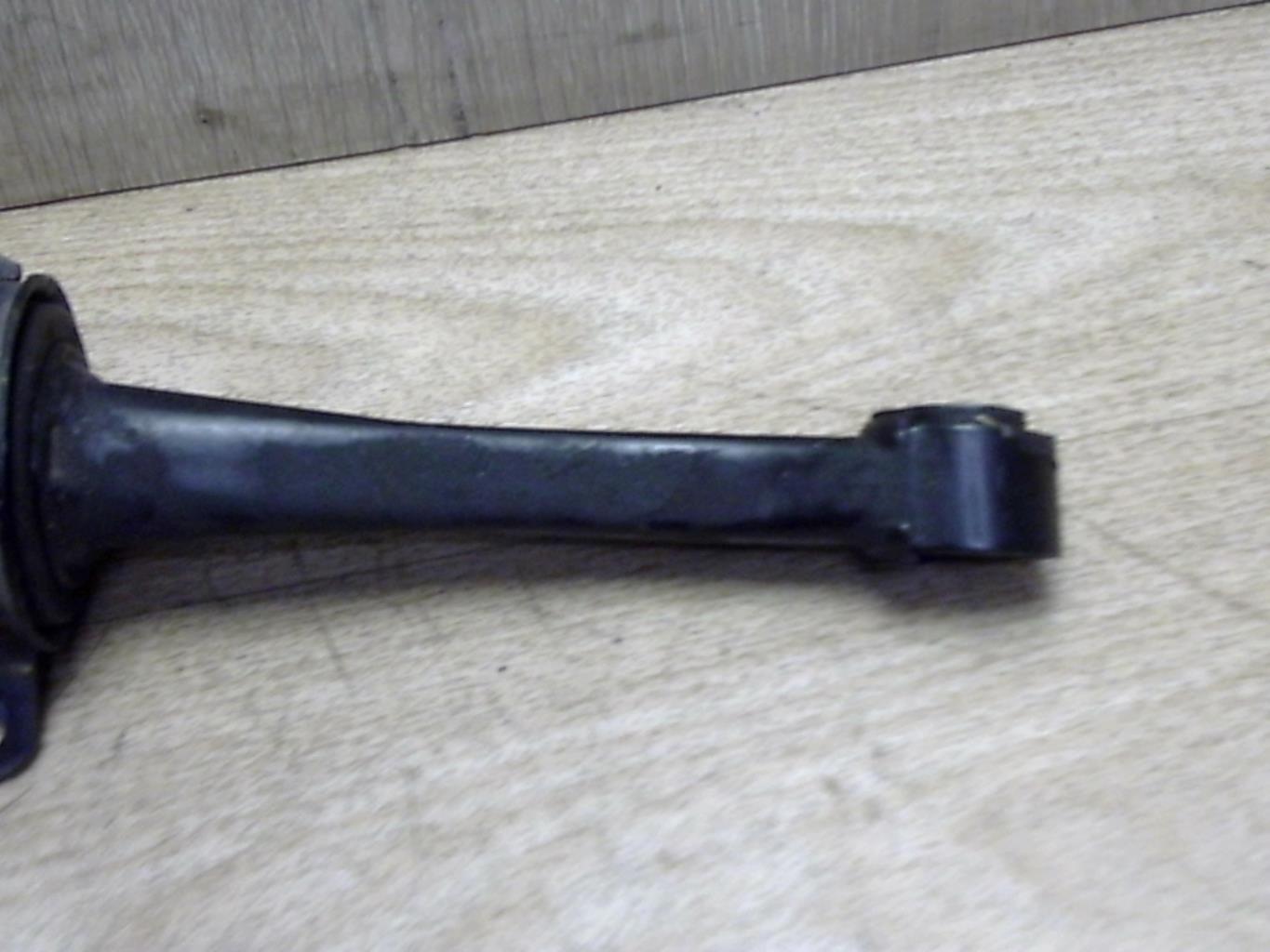 Support moteur VOLKSWAGEN POLO 3  - 1