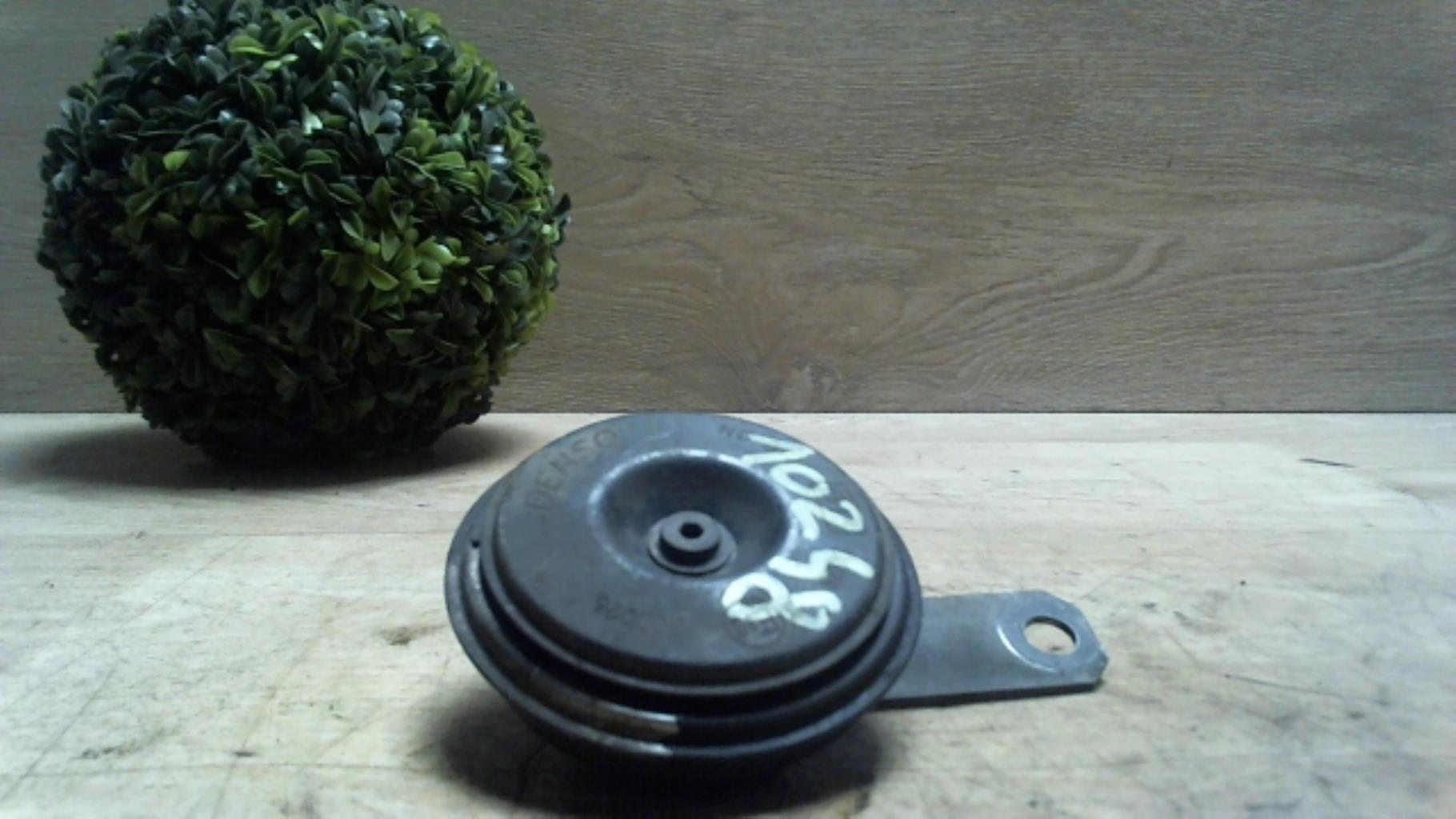 Avertisseur/Klaxon SUZUKI SWIFT 3 Diesel - 1