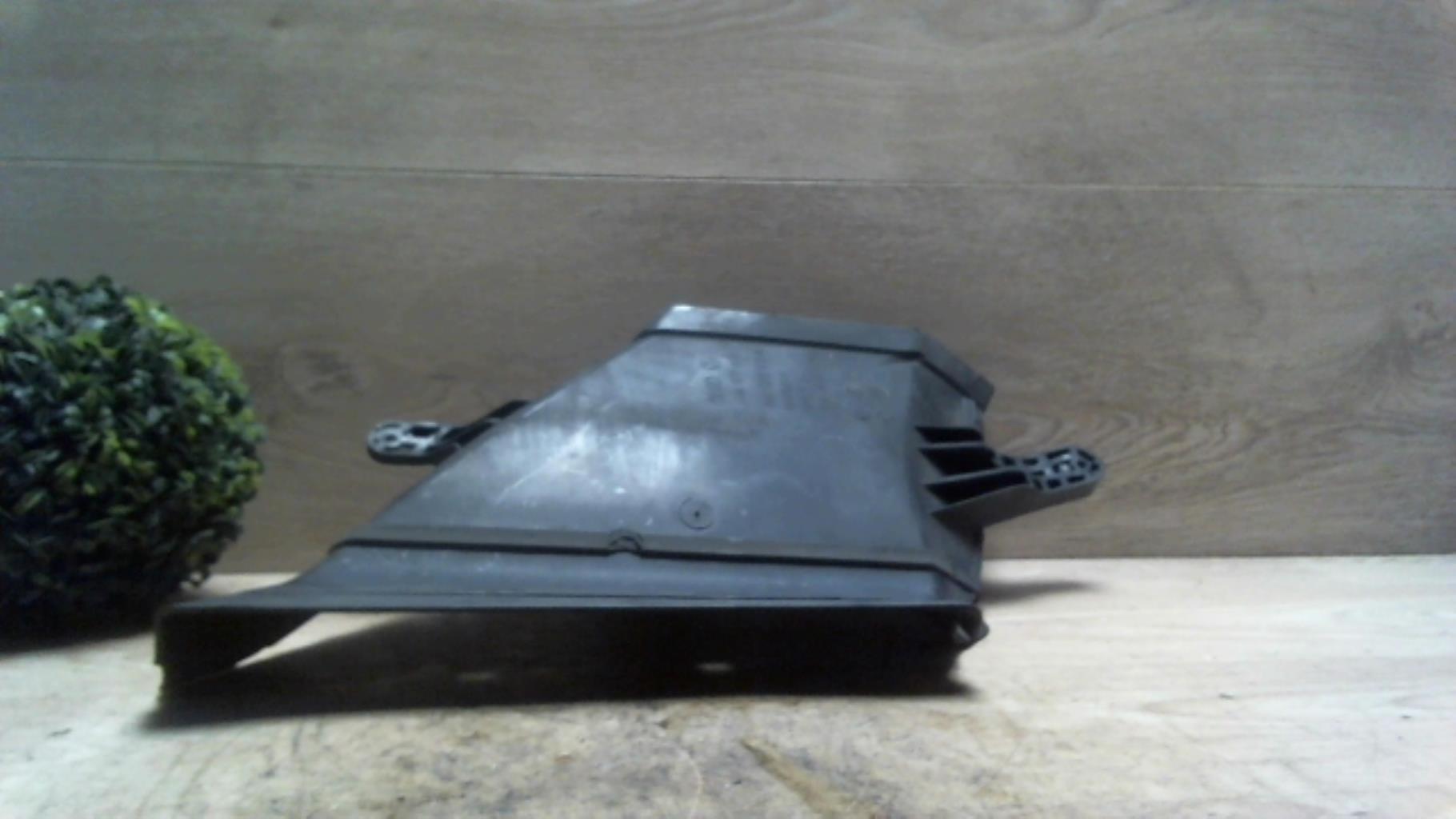 Conduite d'air AUDI A4 3 AVANT PHASE 1 BREAK Diesel - 1
