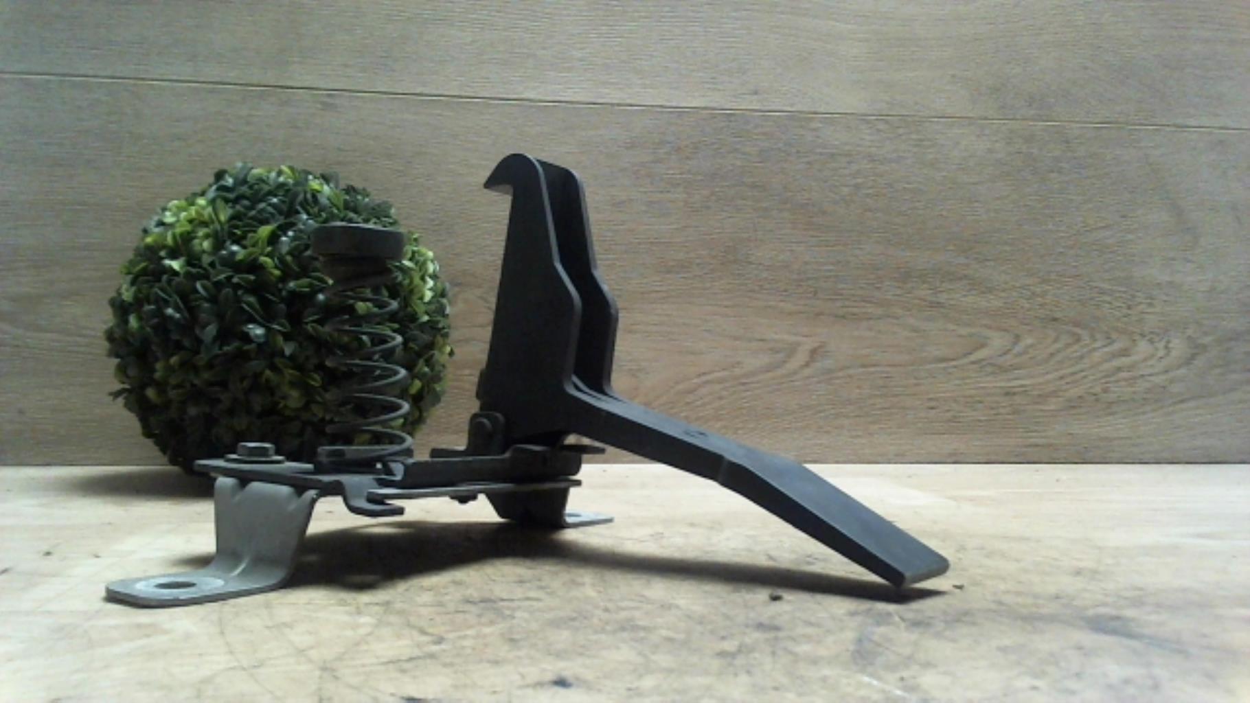 Serrure de capot RENAULT GRAND SCENIC 3 PHASE 1 Diesel - 1