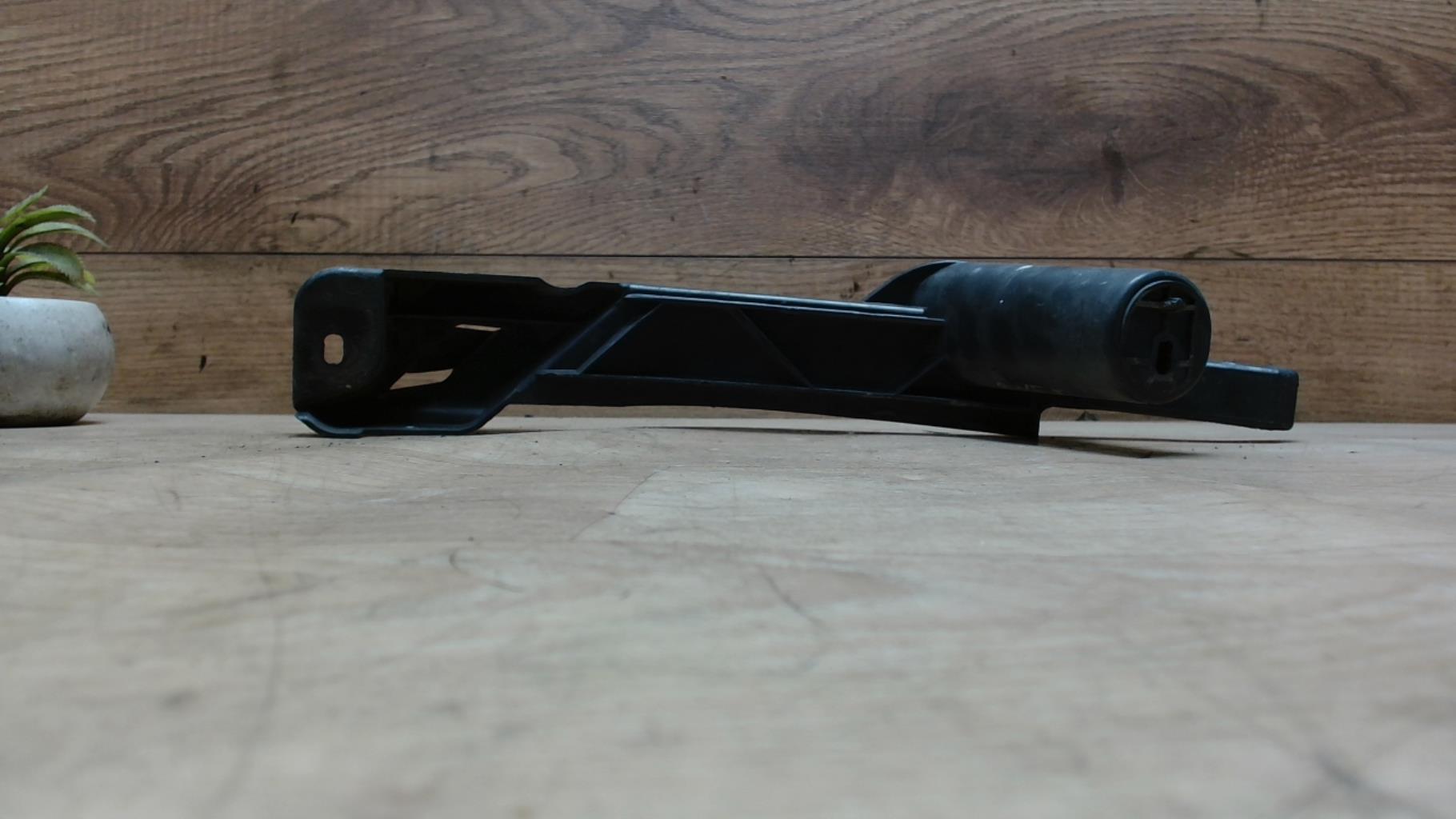Support de pare chocs avant VOLKSWAGEN GOLF 5 Diesel - 1