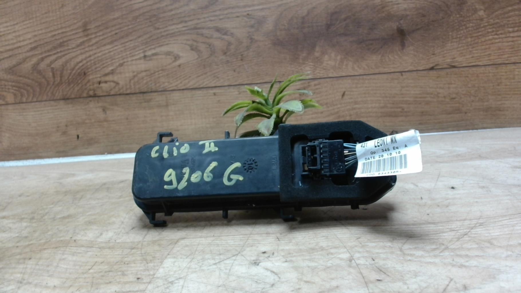 Support de phare gauche (tôle) RENAULT CLIO 2 CAMPUS PHASE 2 Essence/GPL - 1