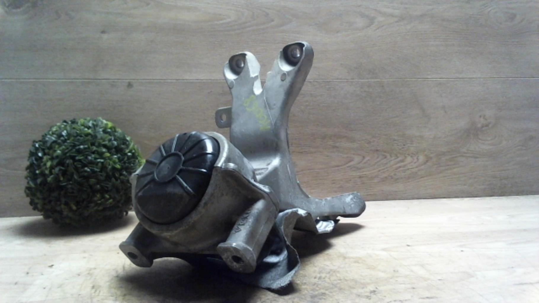 Support moteur AUDI A4 3 AVANT PHASE 1 BREAK Diesel - 1