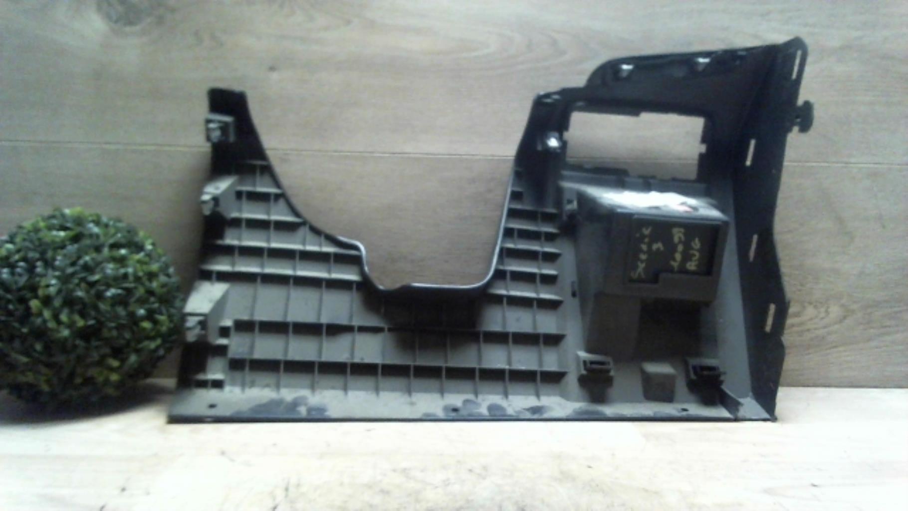 Tableau de bord RENAULT GRAND SCENIC 3 PHASE 1 Diesel - 1