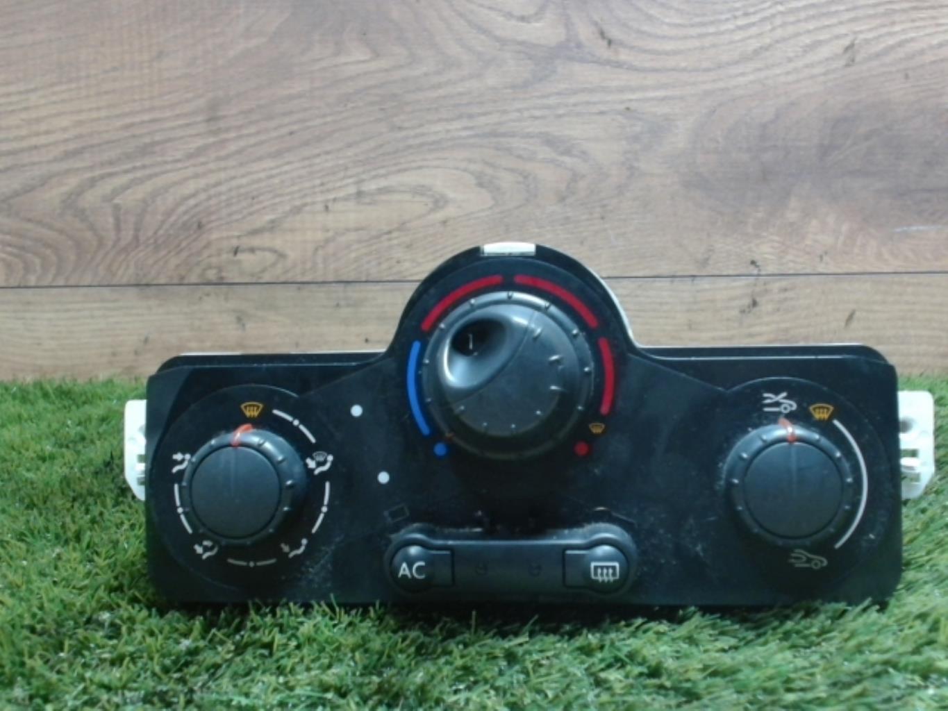 Commande chauffage RENAULT CLIO 3 PHASE 1 Diesel - 1