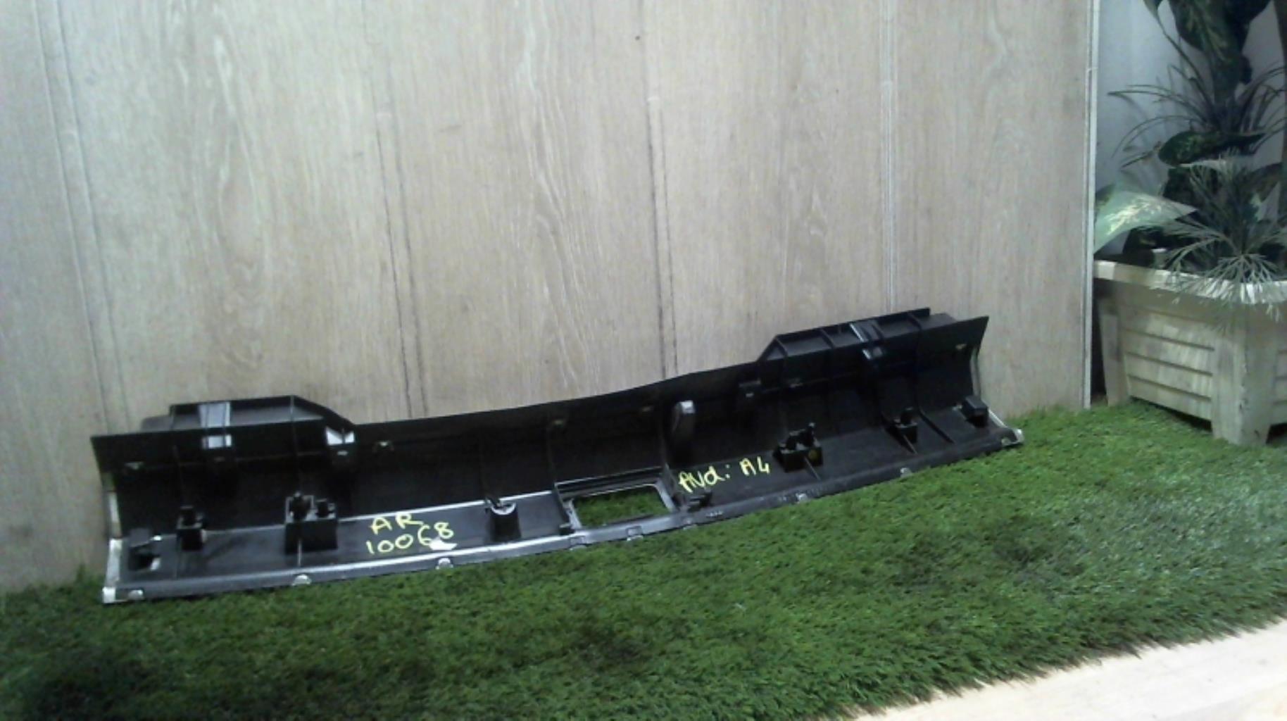 Divers AUDI A4 3 AVANT PHASE 1 BREAK Diesel - 1