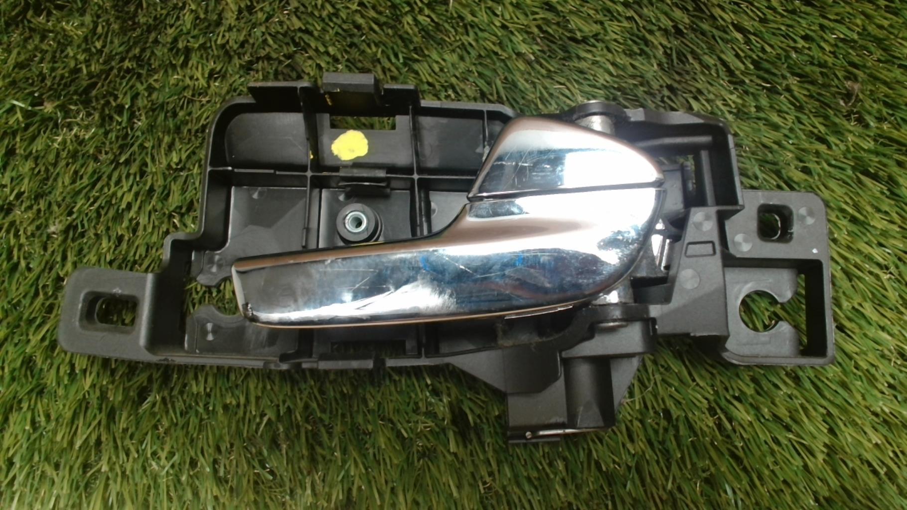 Poignee interieur avant droit FORD S-MAX 1 PHASE 1 Diesel - 1