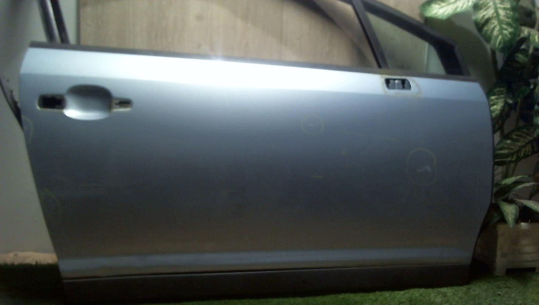 Porte avant droit CITROEN C4 1 PHASE 1 COUPE Diesel - 1