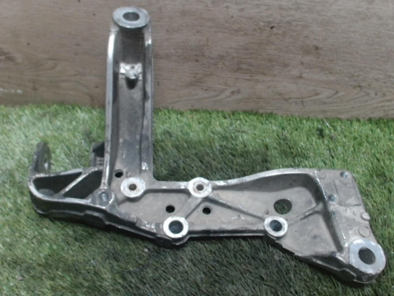 Support moteur VOLKSWAGEN TOURAN 1 PHASE 1 Diesel - 1