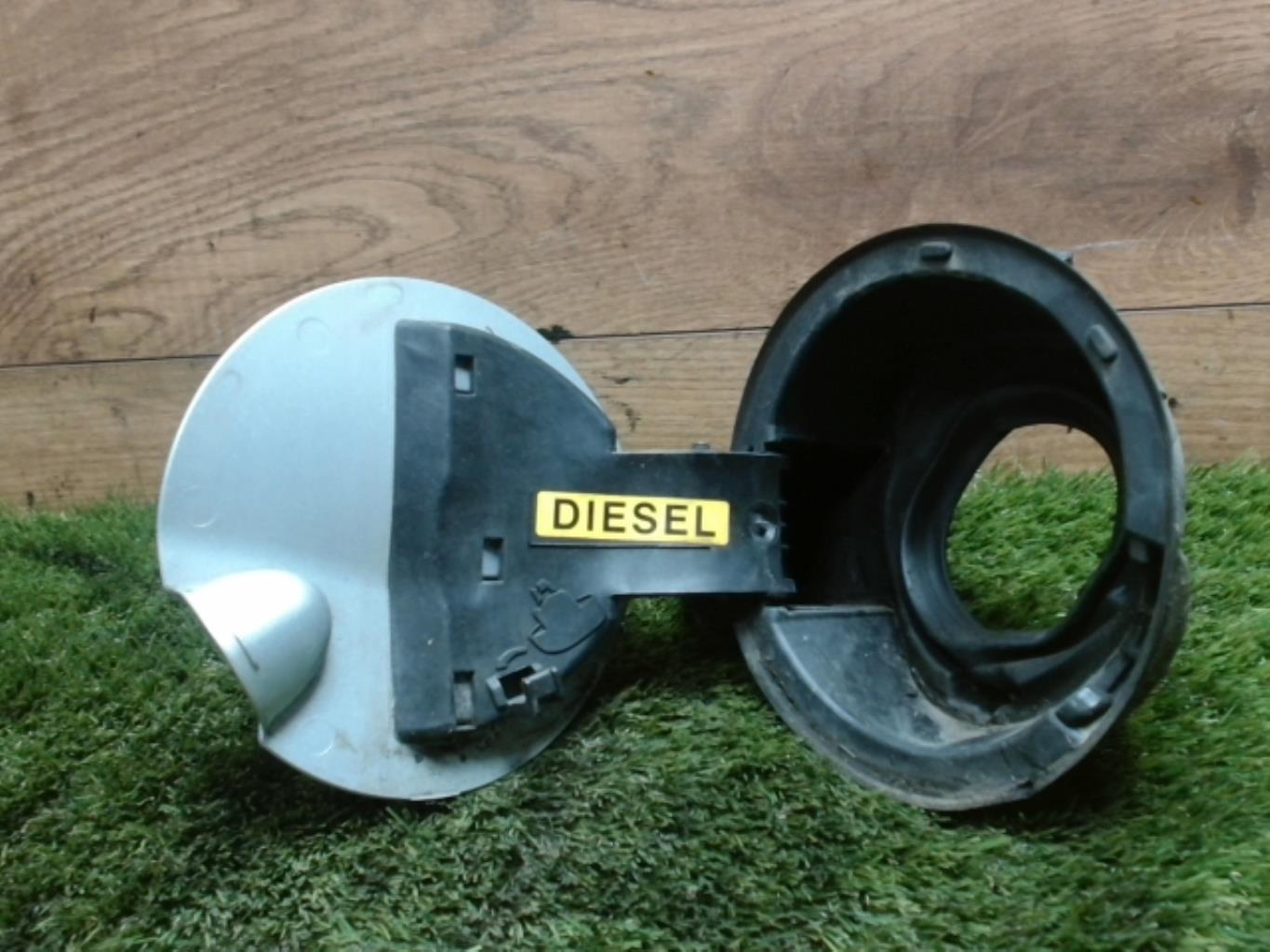 Trappe d'essence CITROEN C3 2 PHASE 1 Diesel - 1