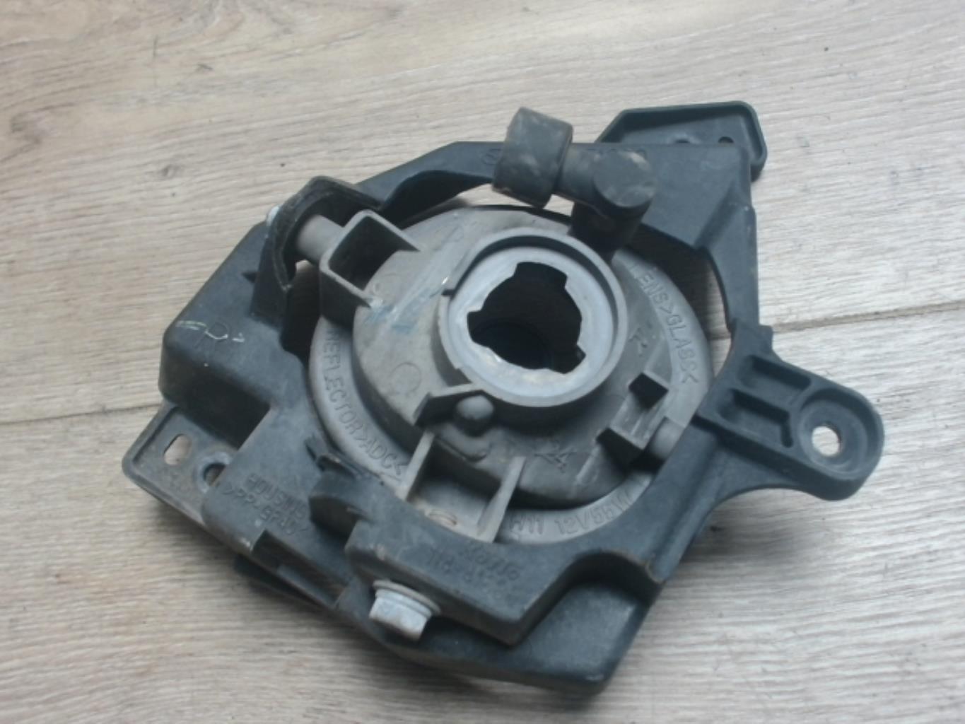 Anti brouillard droit (feux) MAZDA 2 2 PHASE 2 Essence - 1