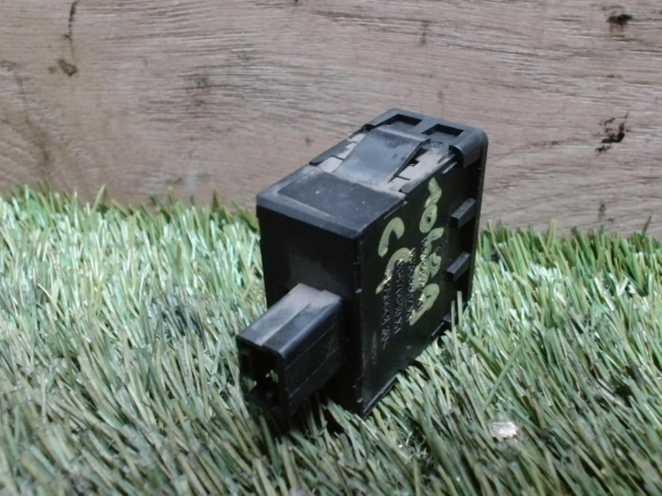 Commande de phare CITROEN C4 1 PHASE 2 Diesel - 1
