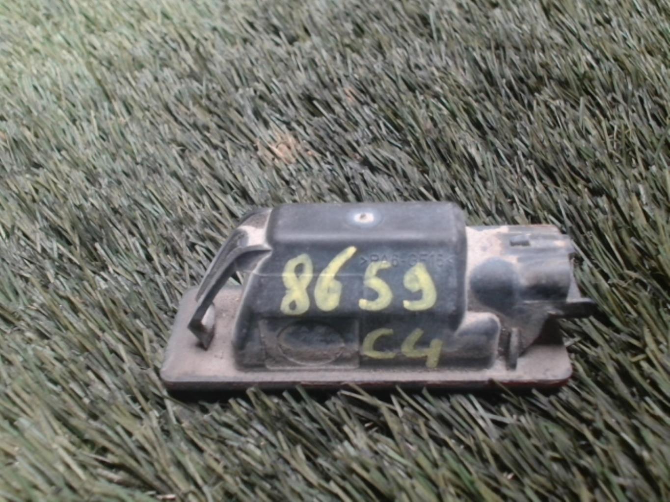 Eclairage de plaque CITROEN C4 1 PHASE 2 COUPE Diesel - 1