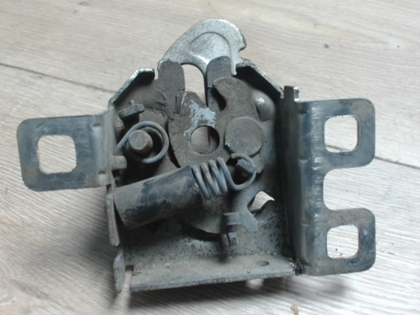 Fermeture de capot CITROEN NEMO Diesel - 1