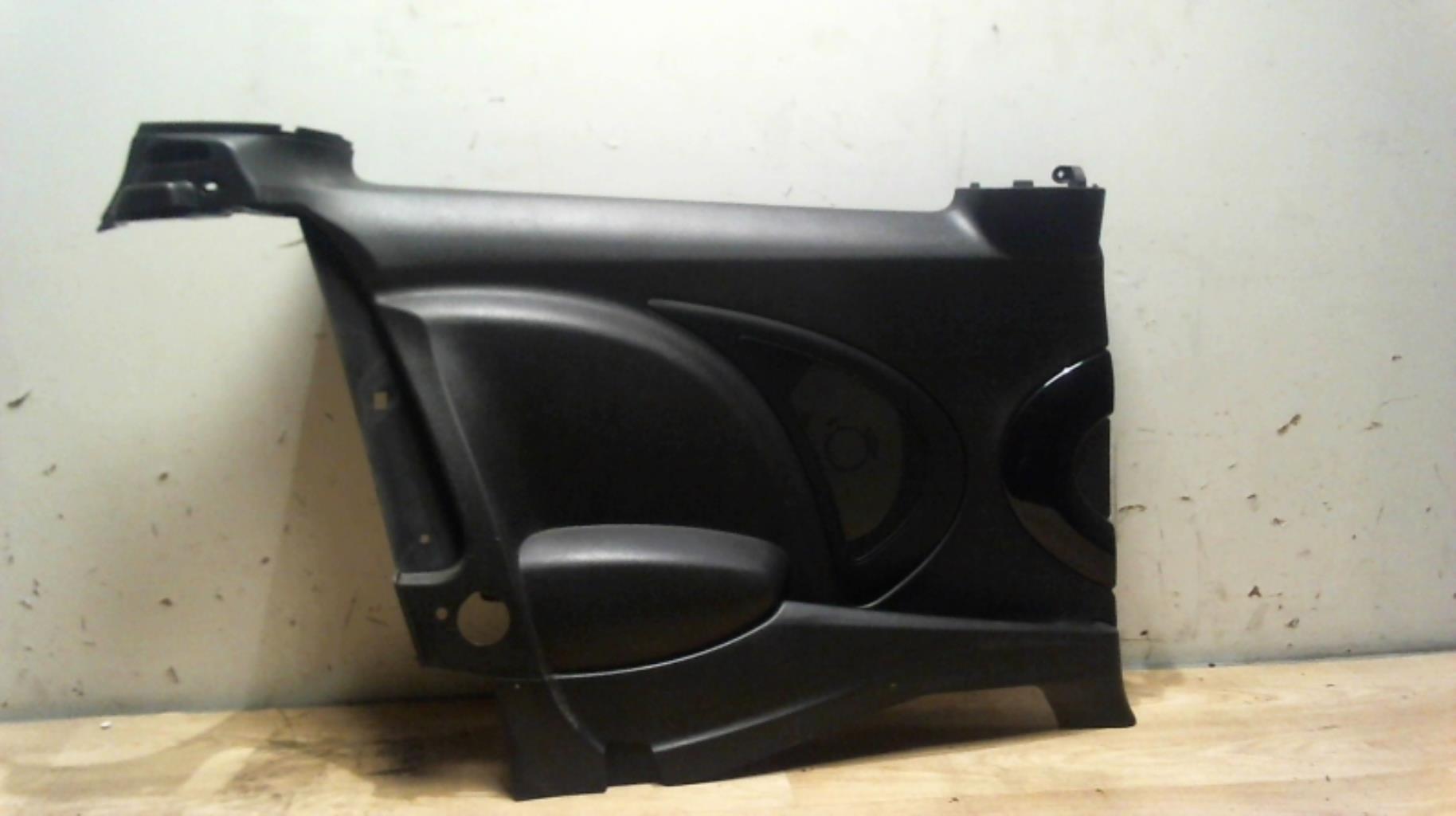 Garniture laterale arriere gauche MINI MINI 2 R56 PHASE 1 Diesel - 1