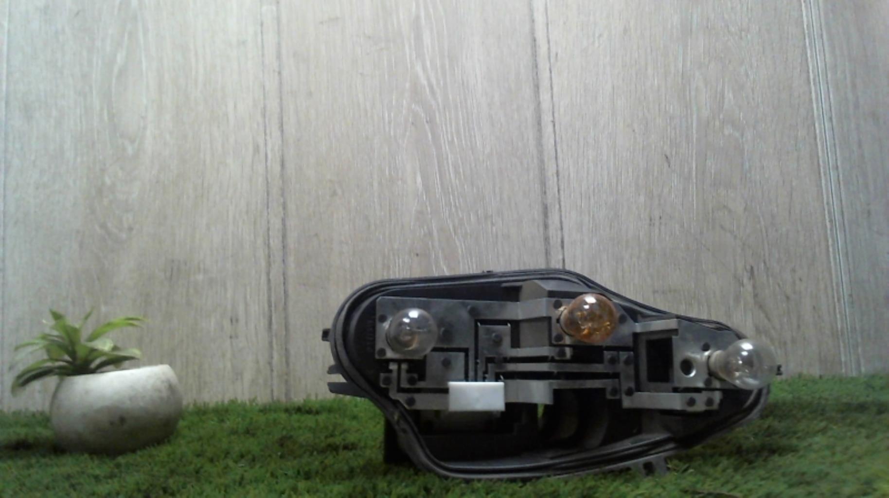 Platine feu arriere droit CITROEN C3 2 PHASE 1 Diesel - 1