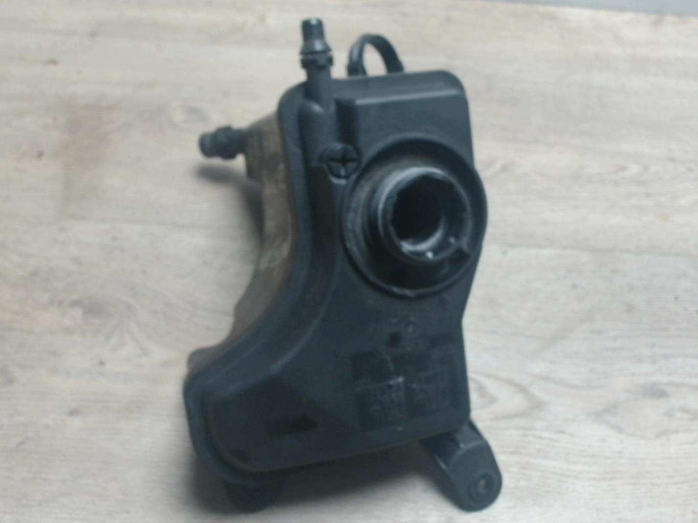Vase d'expansion BMW SERIE 1 E87 PHASE 1 Diesel - 1