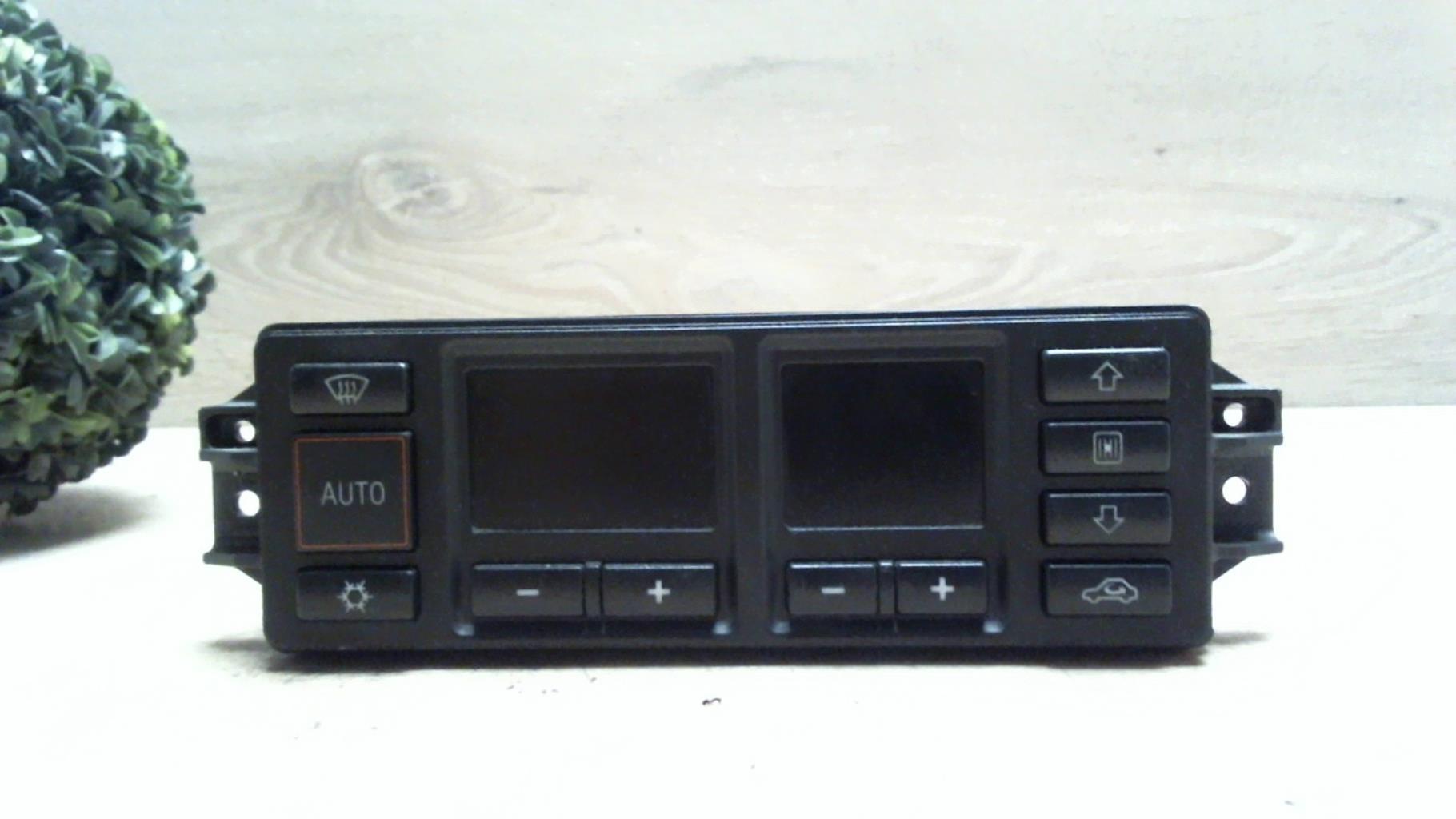 Commande chauffage AUDI A3 1 PHASE 1 Essence - 1
