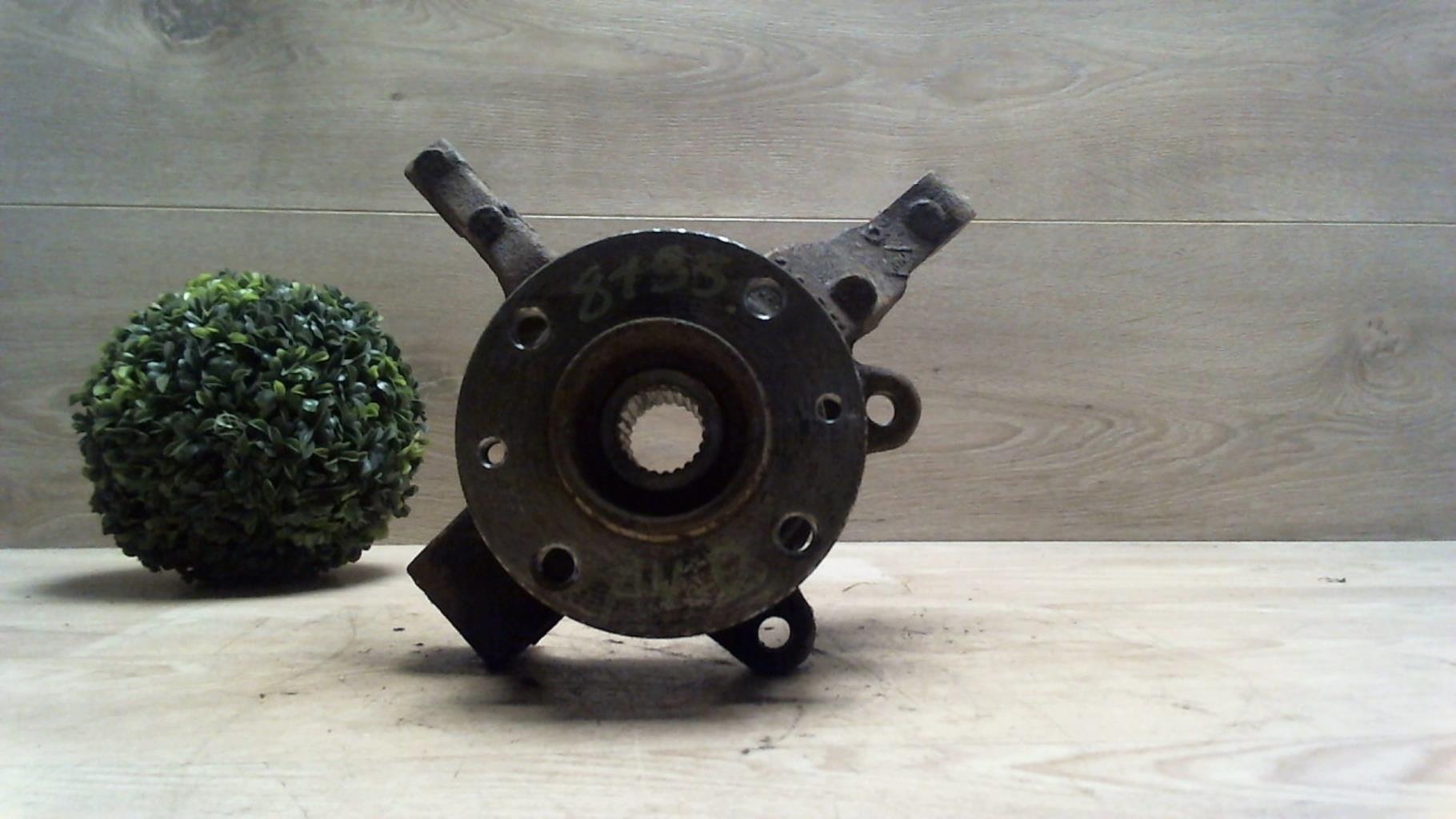 Moyeu avant droit DACIA SANDERO 1 Diesel - 1