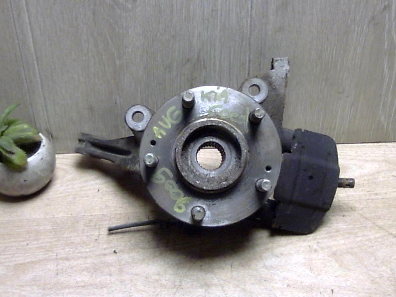Moyeu avant gauche KIA CEE-D 1 PHASE 1 Diesel - 1