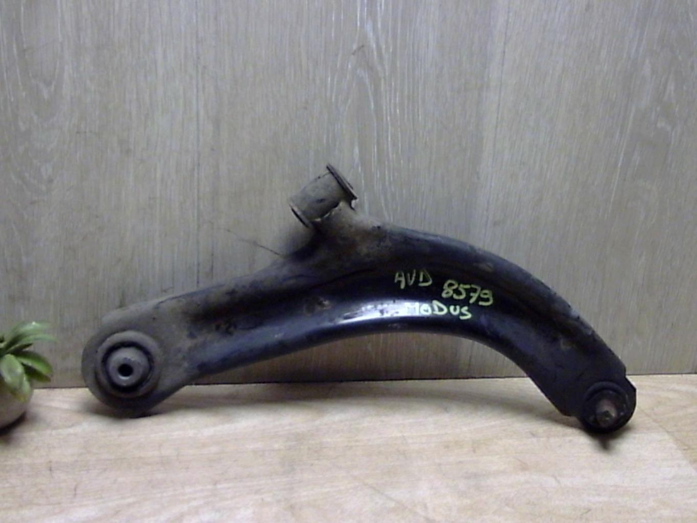 Triangle avant droit RENAULT MODUS PHASE 1 Diesel - 1