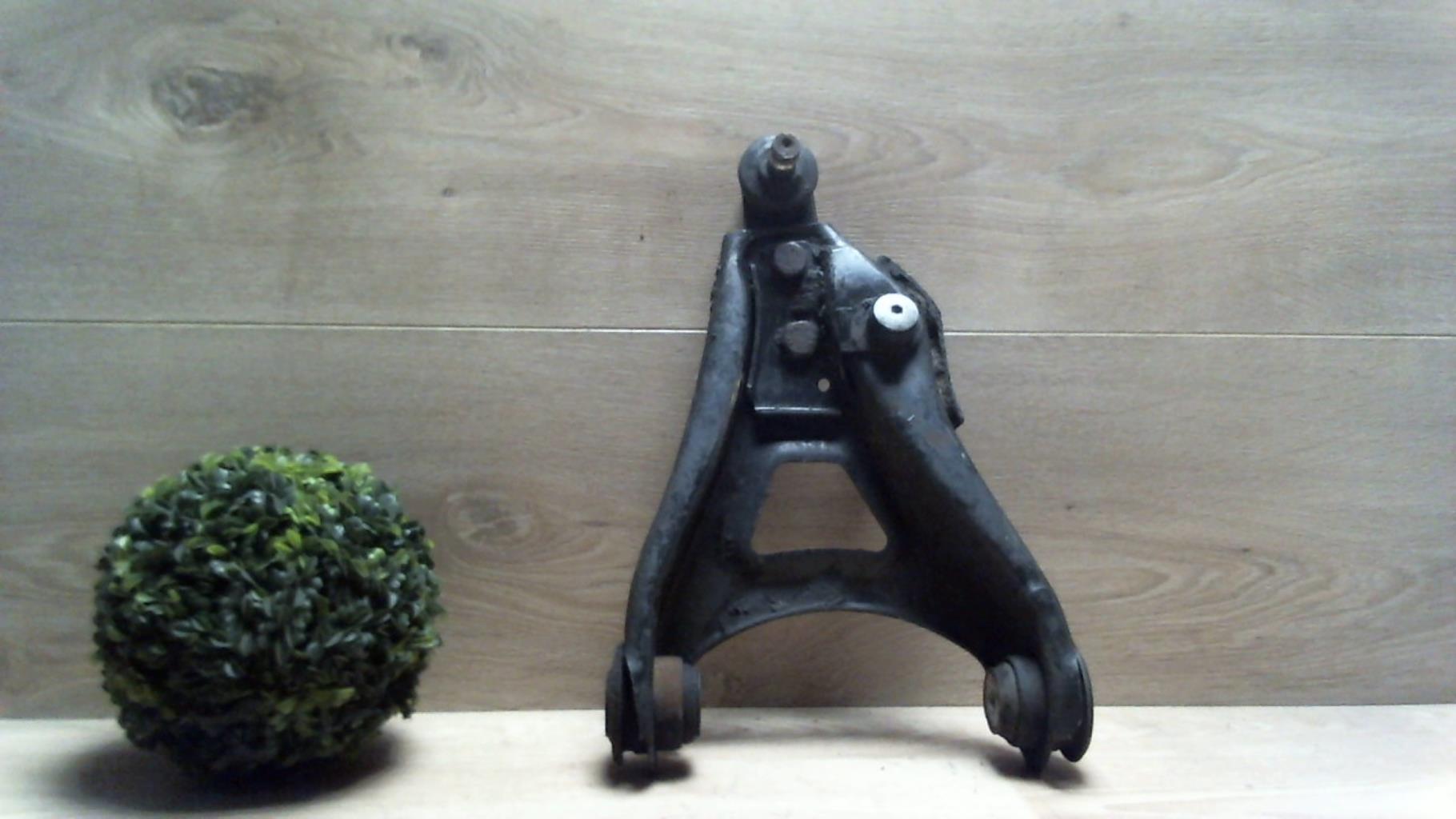 Triangle avant droit RENAULT CLIO 2 PHASE 2 Diesel - 1
