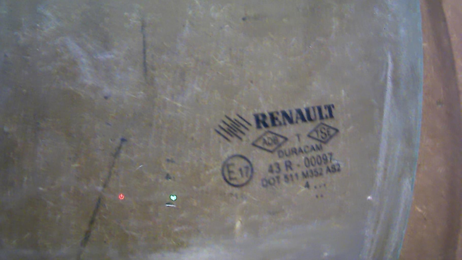 Vitre avant gauche RENAULT CLIO 4 PHASE 1 BREAK Diesel - 1