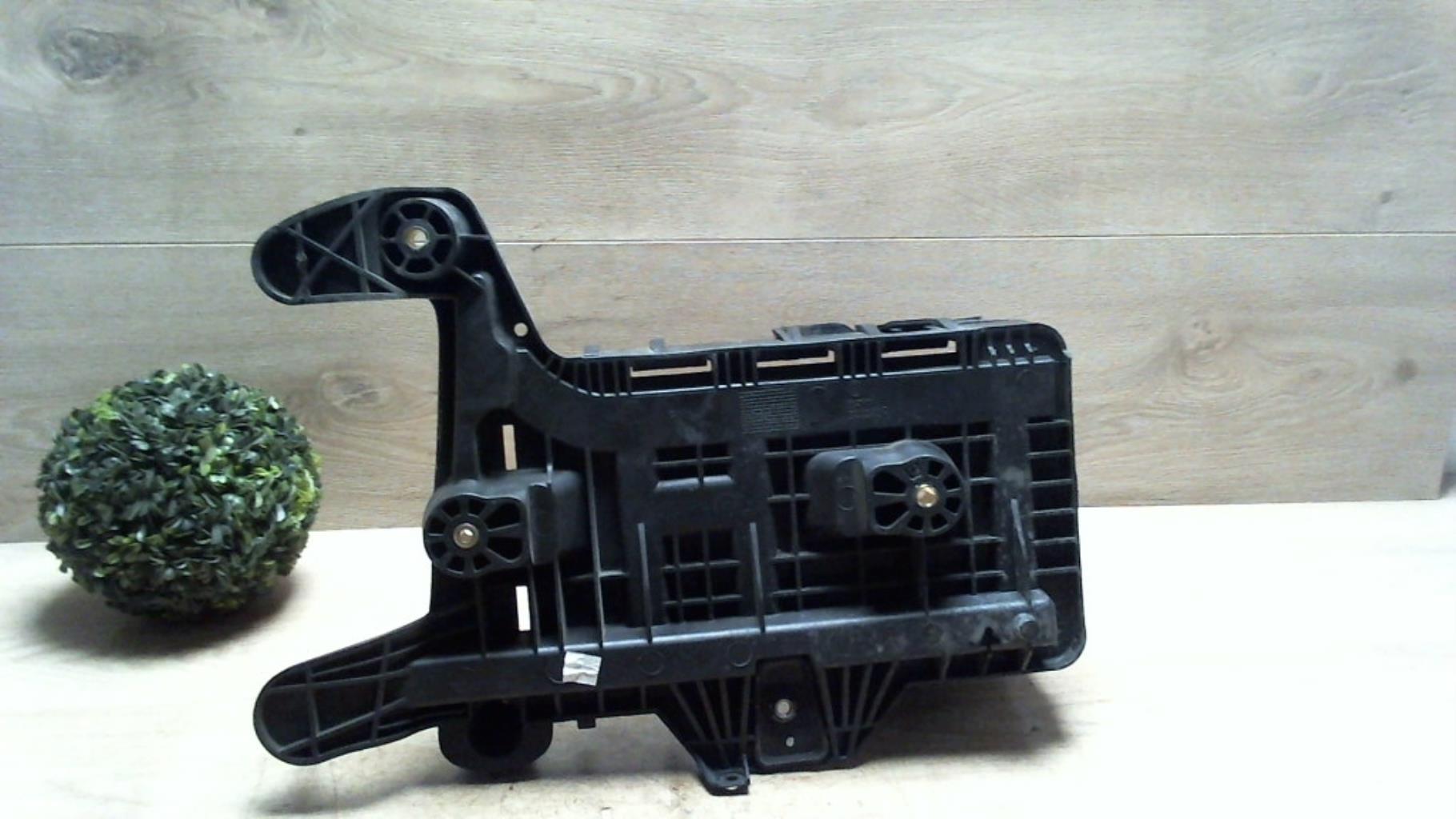 Cache batterie SKODA OCTAVIA 2 PHASE 1 Diesel - 1