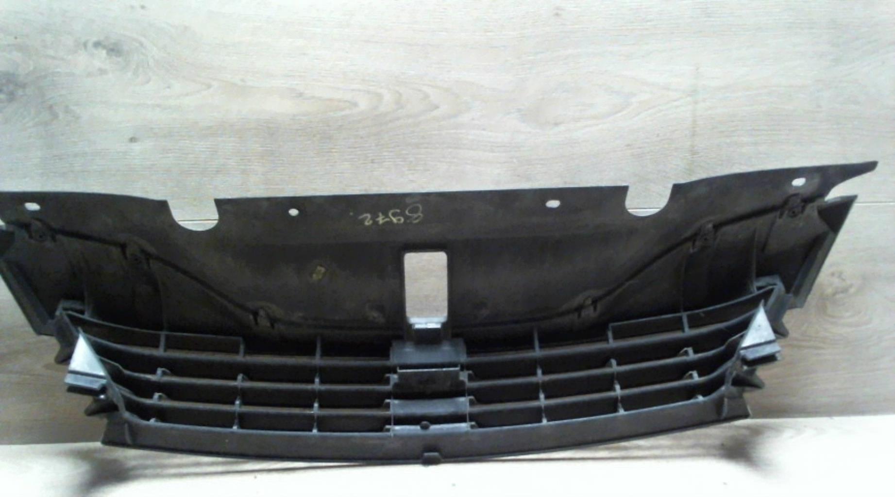 Calandre RENAULT LAGUNA 2 PHASE 1 BREAK Diesel - 1