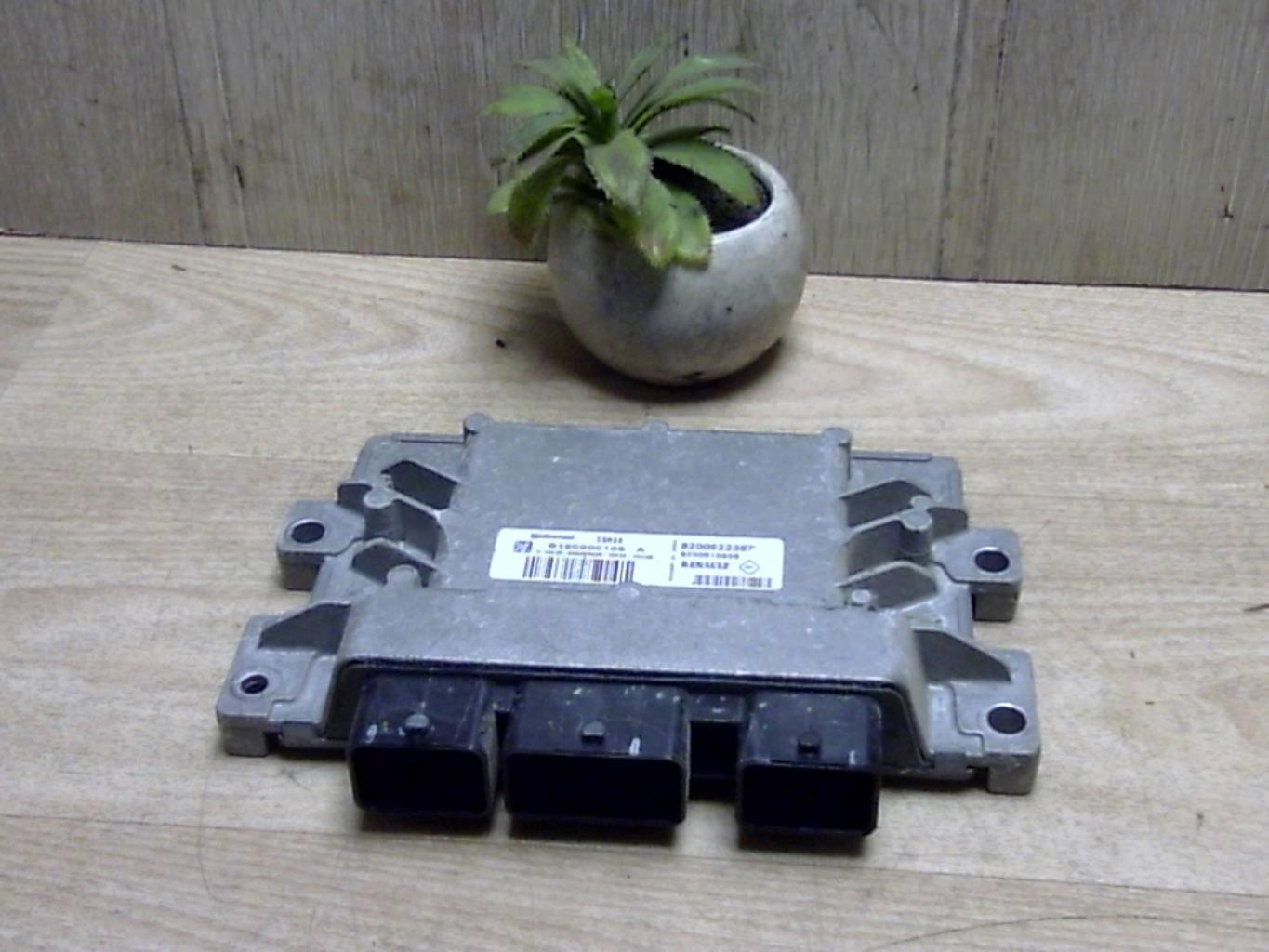 Calculateur moteur RENAULT CLIO 3 PHASE 2 Essence - 1