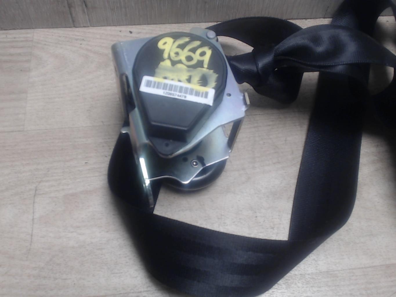 Ceinture avant droit SKODA OCTAVIA 2 PHASE 1 Diesel - 1