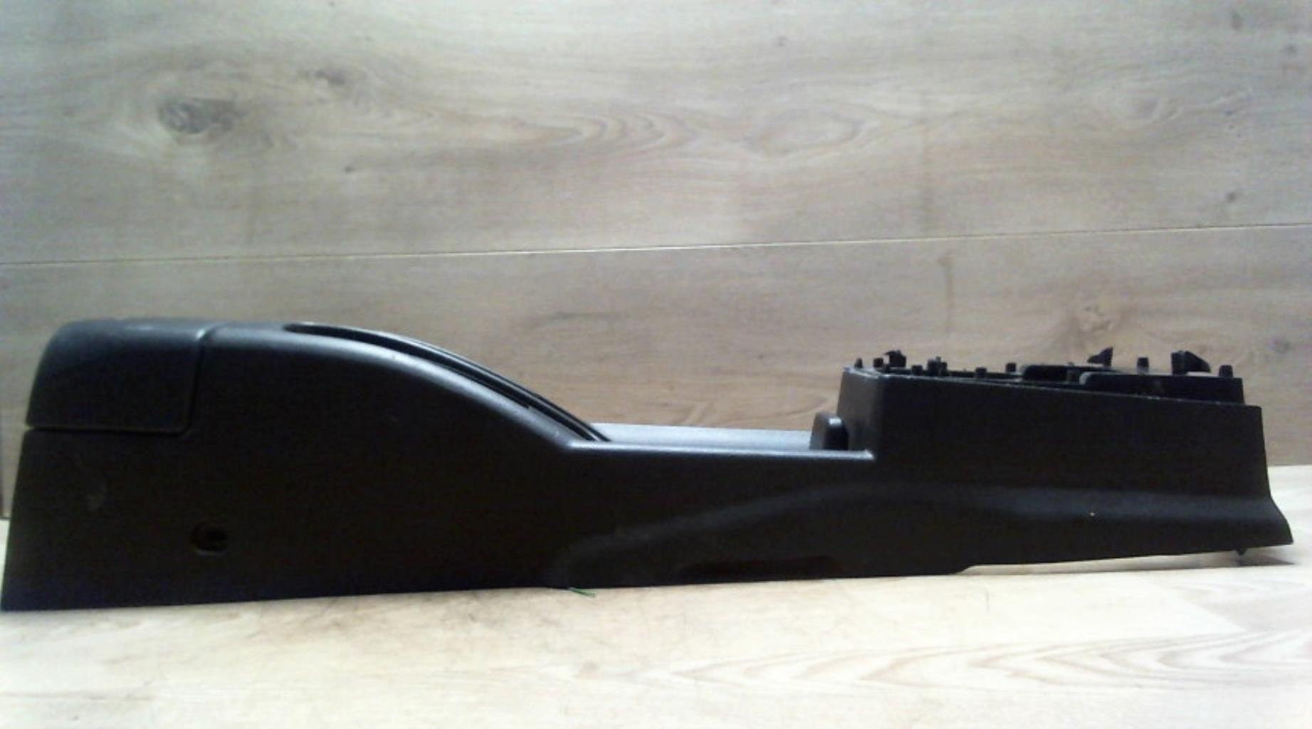 Console central (interieur plastique) NISSAN NOTE 1 PHASE 1 Diesel - 1