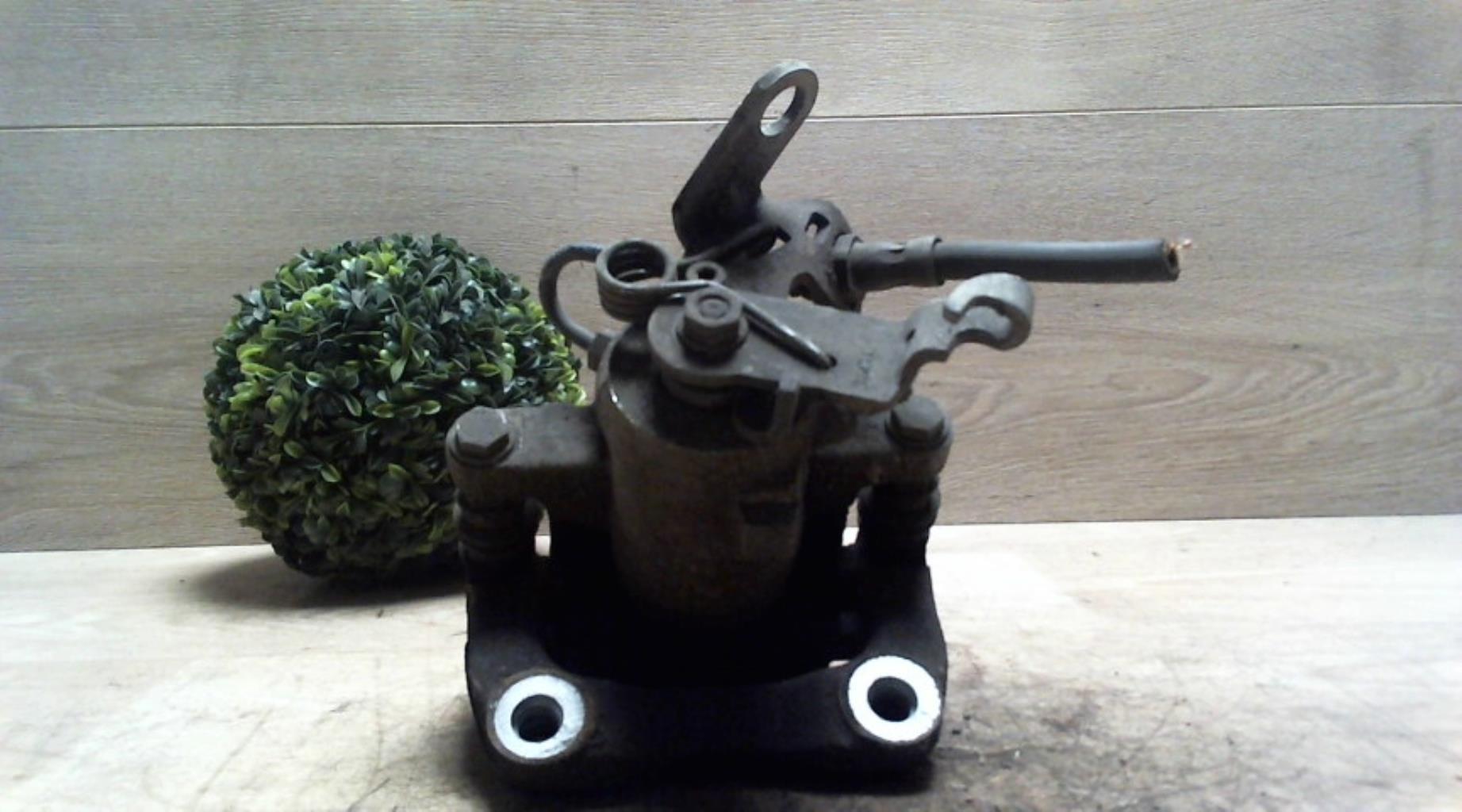 Etrier avant droit (freinage) SEAT LEON 2 PHASE 1 Diesel - 1