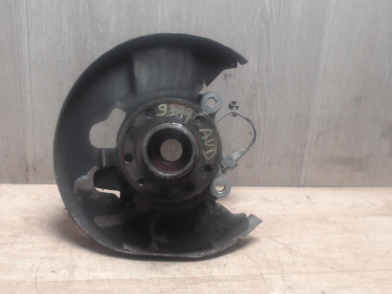 Moyeu avant droit OPEL VECTRA C PHASE 2 BREAK Diesel - 1