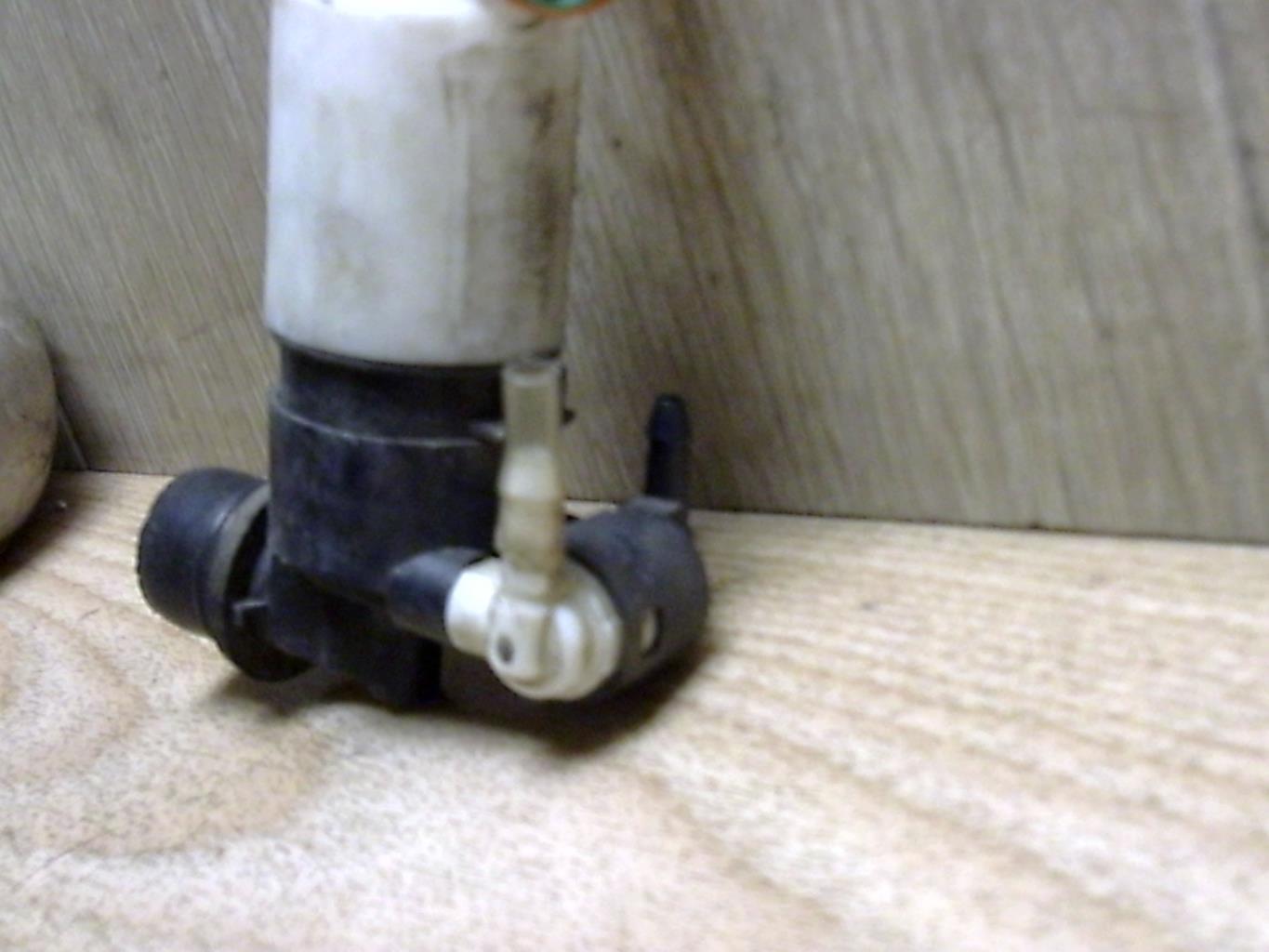 Pompe lave glace avant RENAULT SCENIC 2 PHASE 1 Diesel - 1
