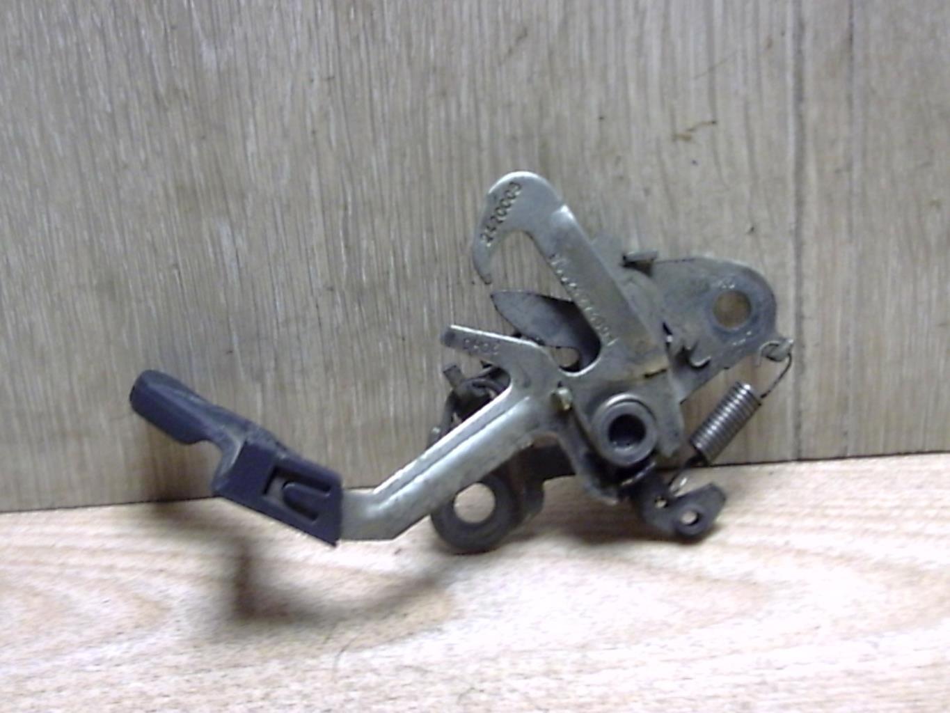 Serrure de capot PEUGEOT 207 PHASE 1 Diesel - 1
