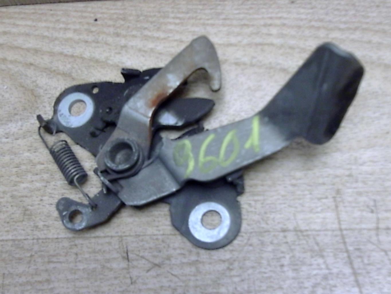 Serrure de capot PEUGEOT 307 PHASE 1 Diesel - 1