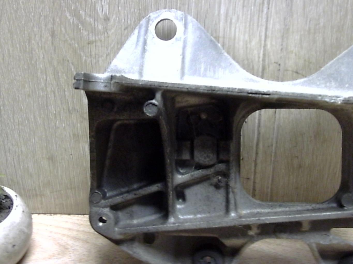Support de boite RENAULT LAGUNA 3 PHASE 1 BREAK Diesel - 1