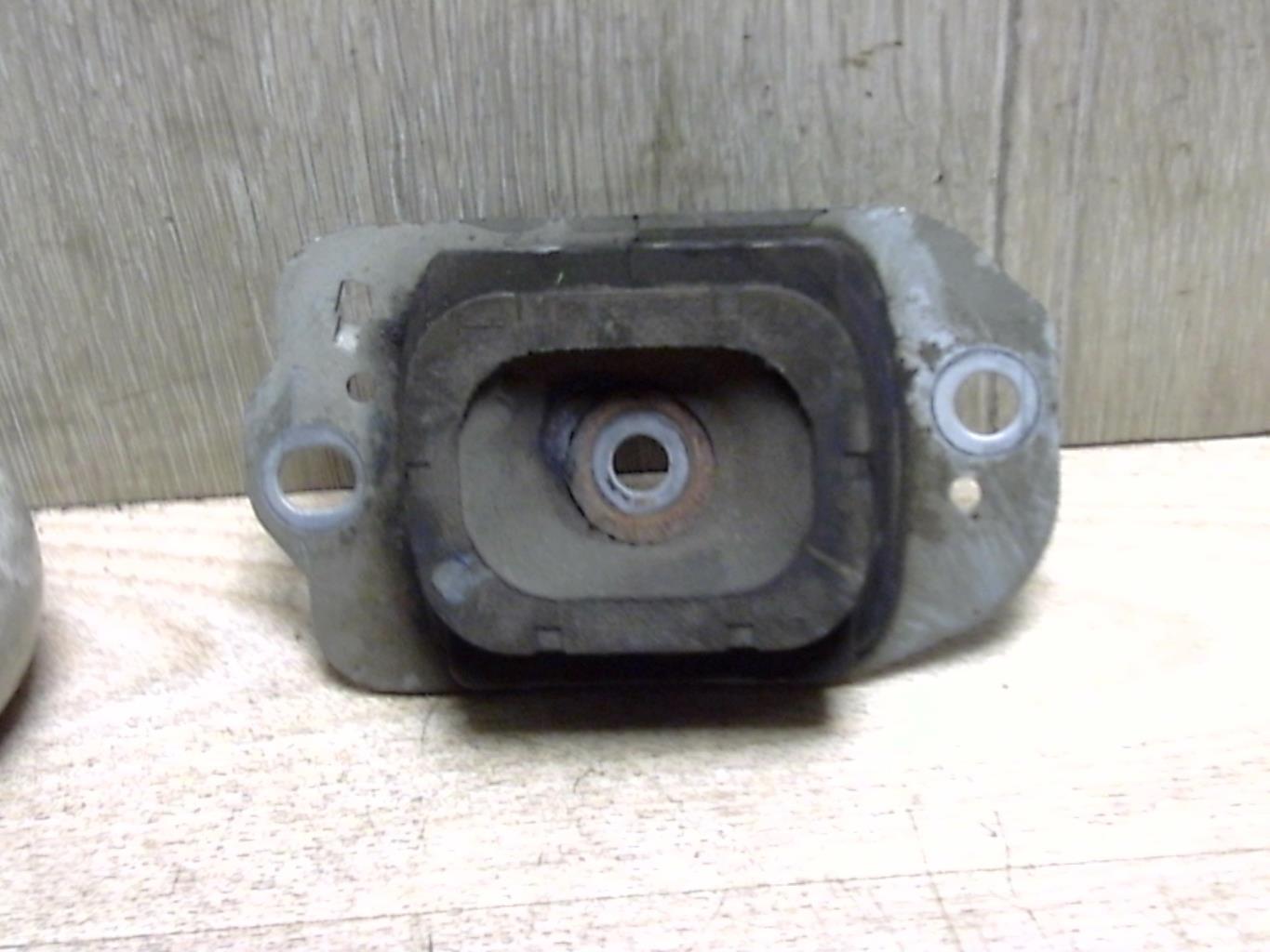 Support de boite RENAULT LAGUNA 3 PHASE 1 BREAK Diesel - 1