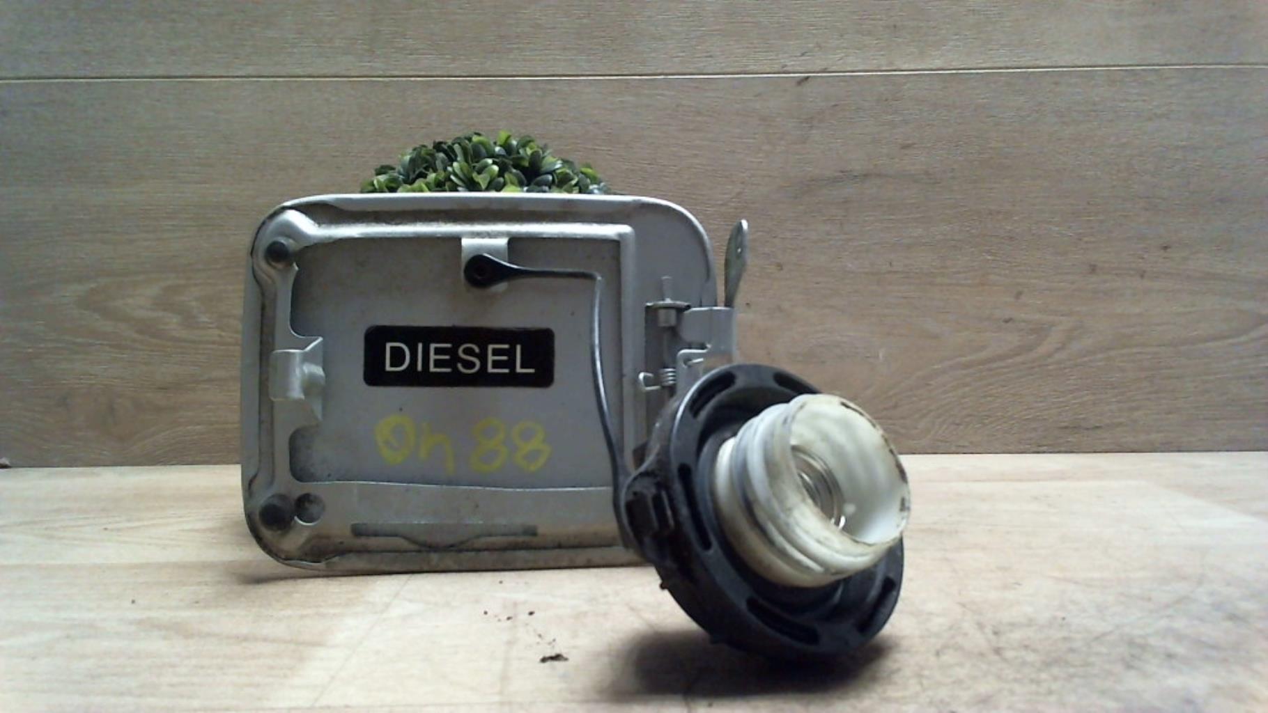 Trappe d'essence HYUNDAI ACCENT 2 Diesel - 1