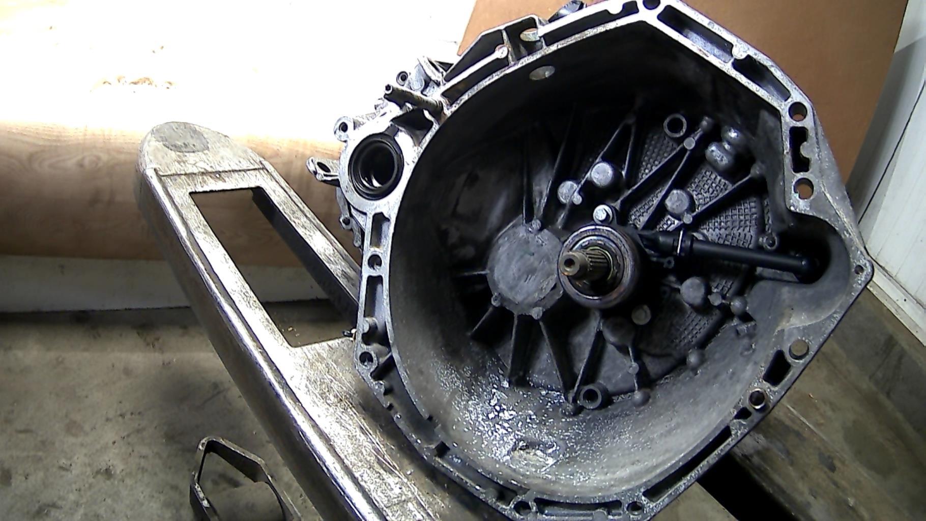 Boite de vitesses RENAULT LAGUNA 3 PHASE 1 BREAK Diesel - 1