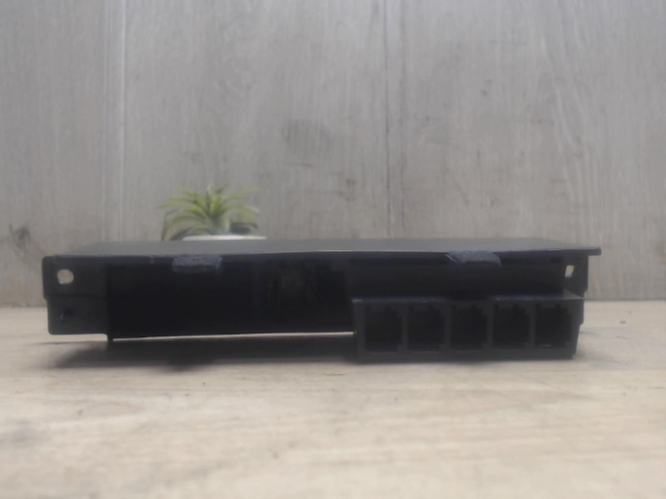 Bouton/Interrupteur PEUGEOT 207 PHASE 1 Diesel - 1