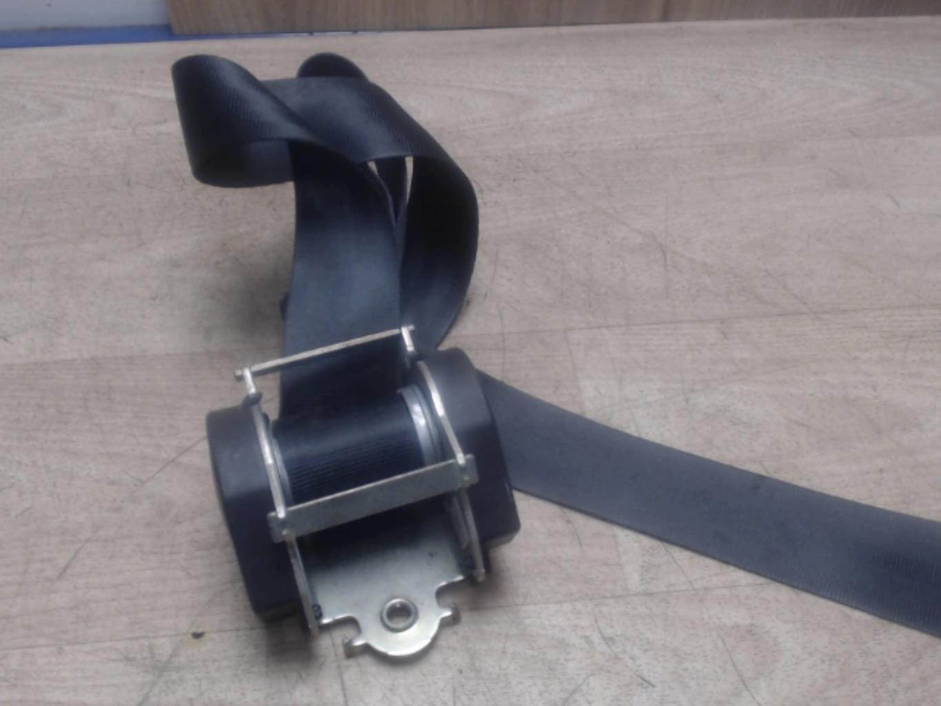 Ceinture arriere centrale SEAT LEON 2 PHASE 1 Diesel - 1