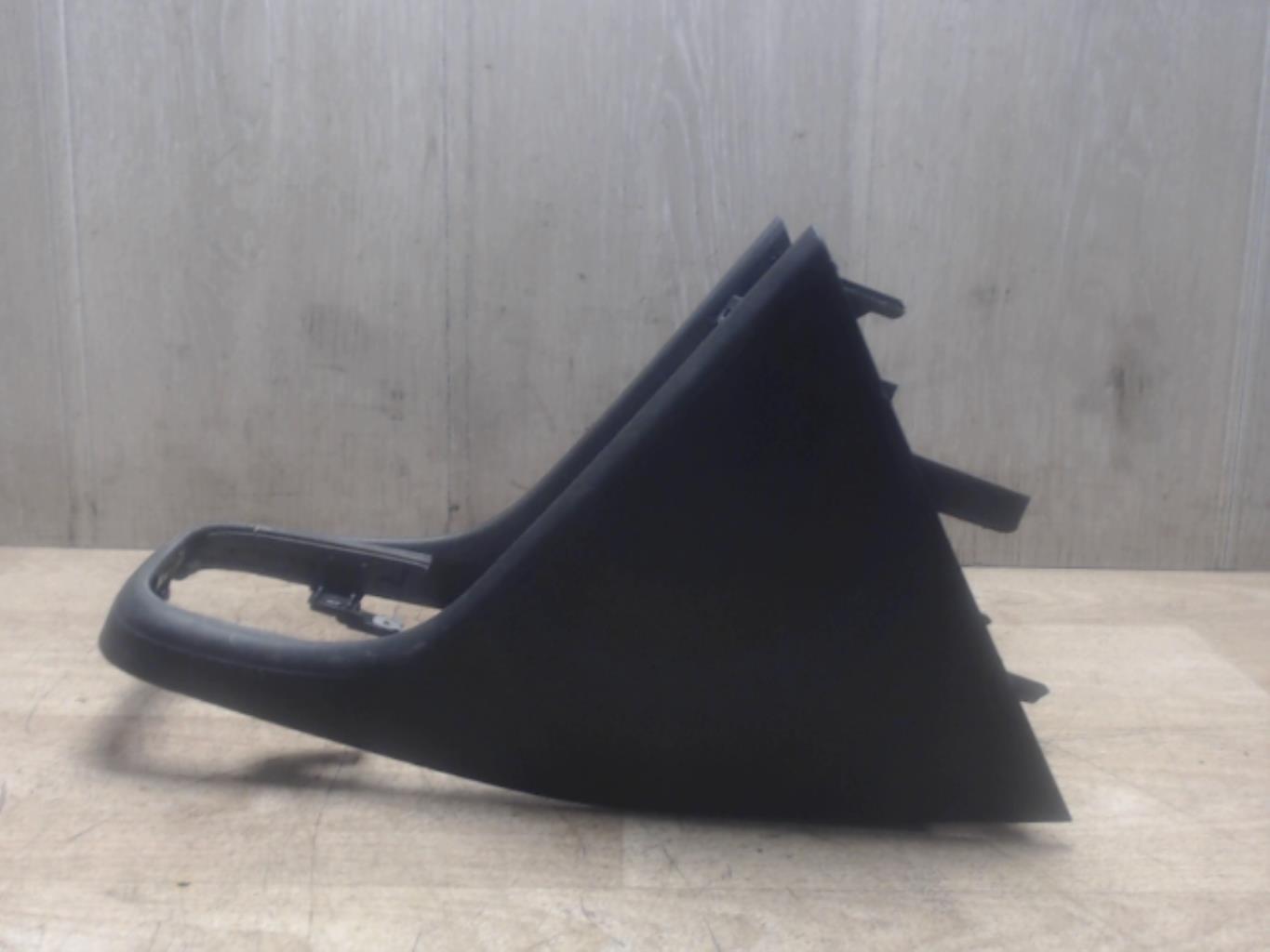 Console central (interieur plastique) VOLKSWAGEN POLO 5 PHASE 2 Diesel - 1