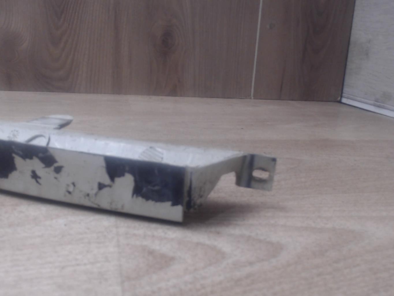 Grille de calandre gauche RENAULT R21 PHASE 2 BREAK Essence - 1