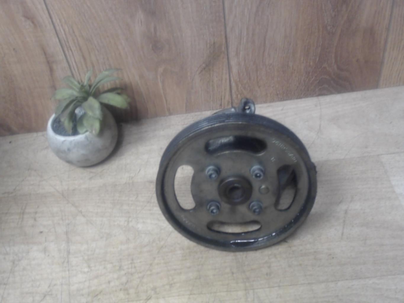 Pompe de direction PEUGEOT 306 PHASE 2 Essence - 1