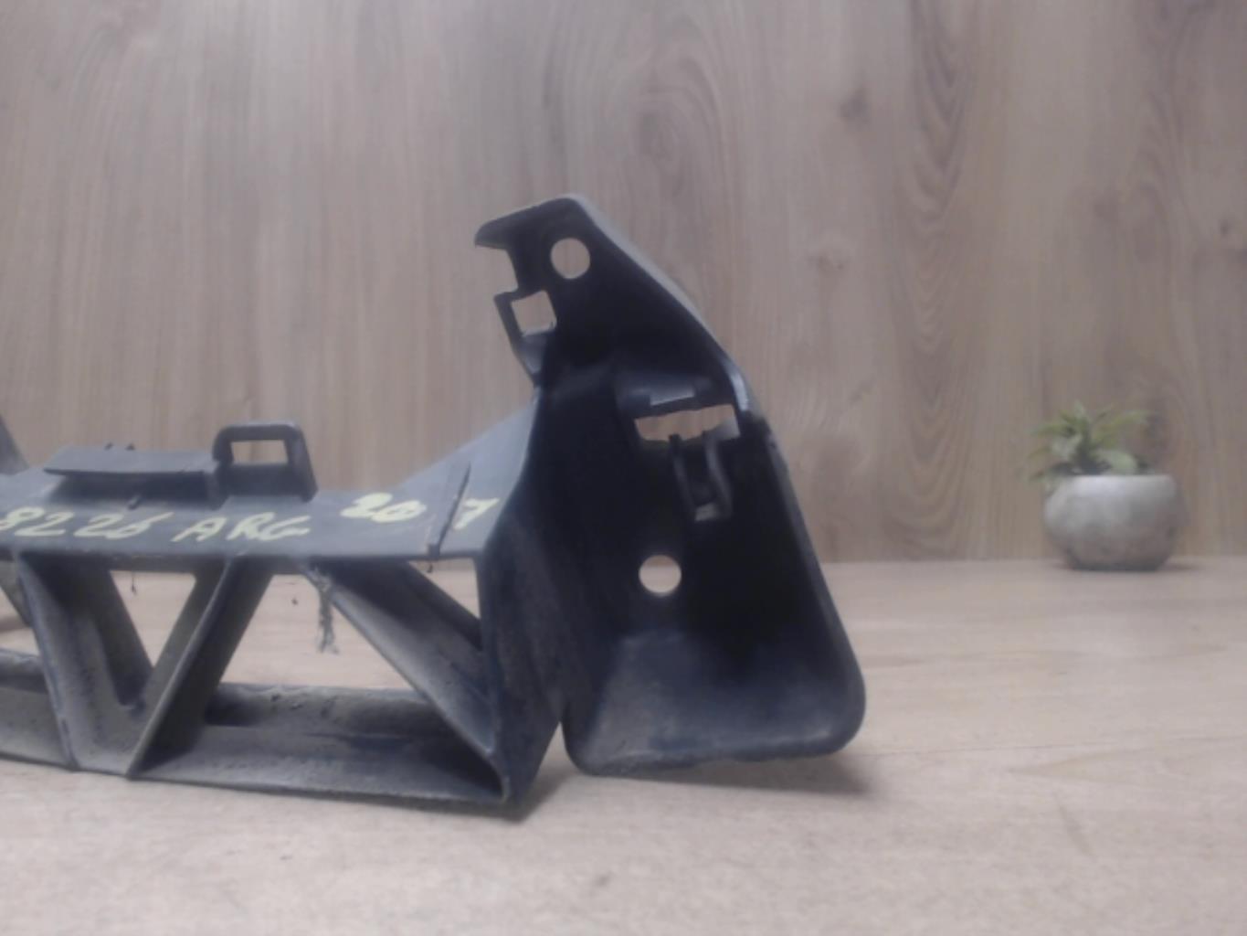 Support de pare chocs arriere PEUGEOT 207 PHASE 1 Diesel - 1