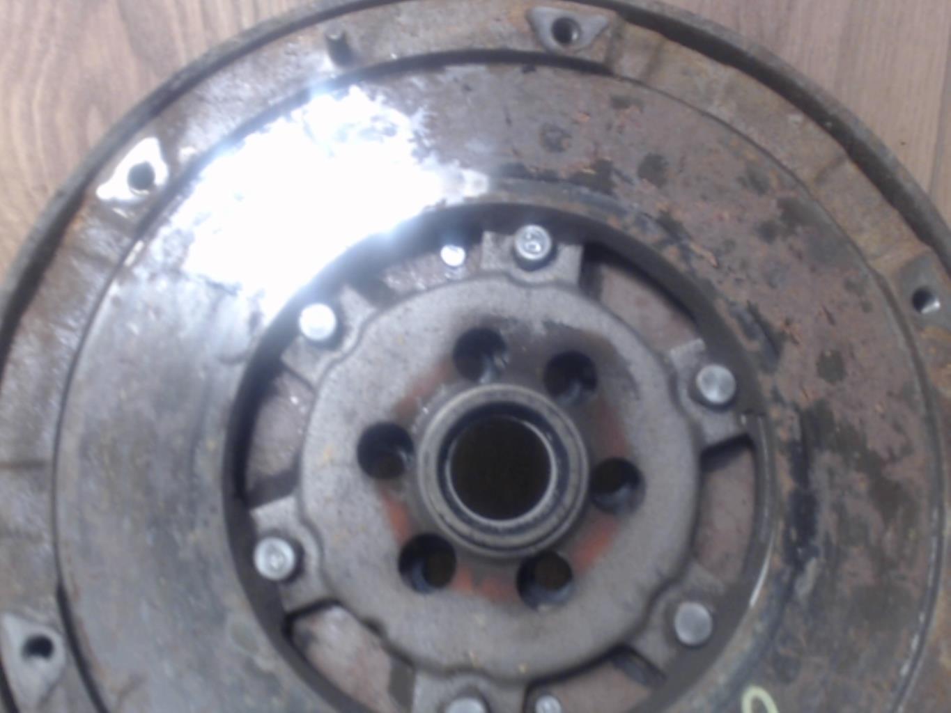Volant moteur bi-masse AUDI A4 2 AVANT PHASE 1 BREAK Diesel - 1