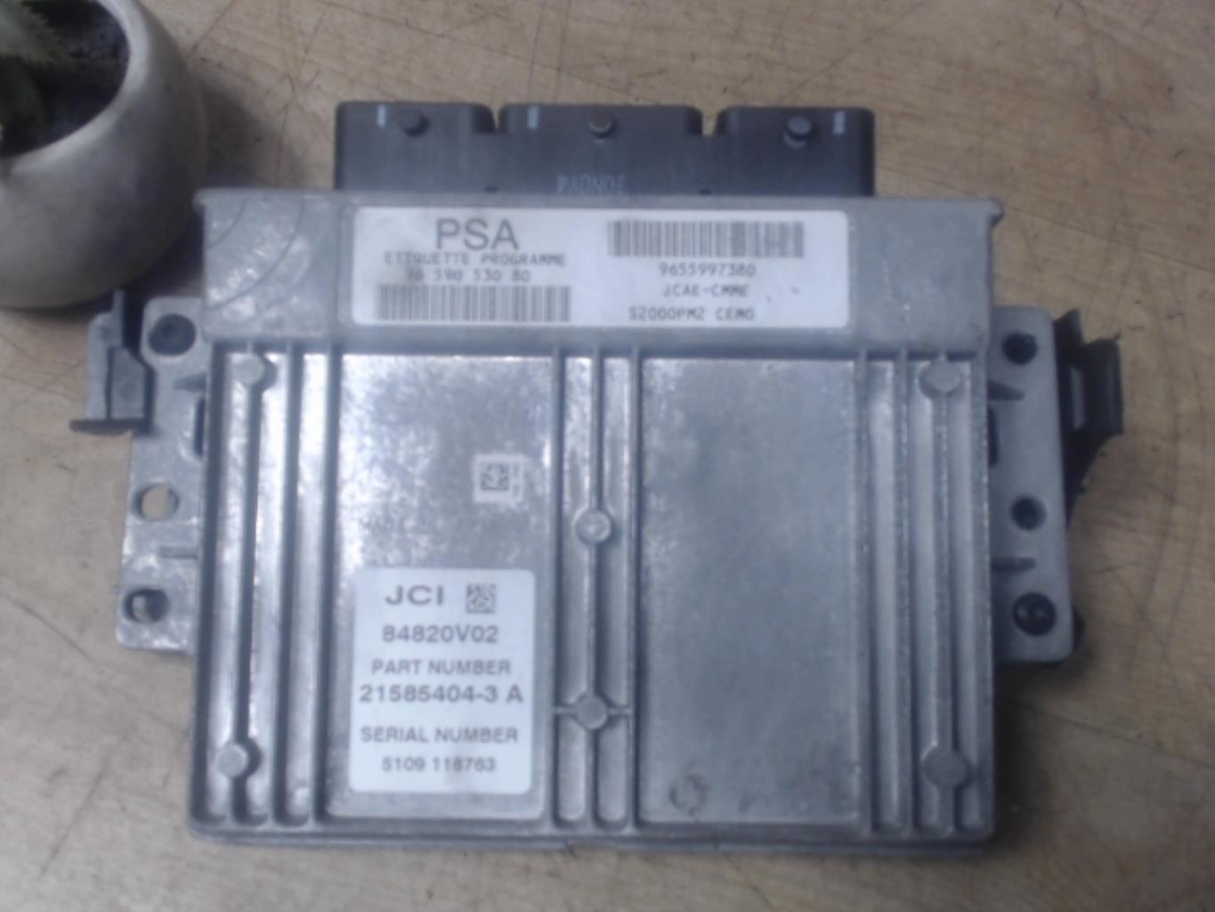 Calculateur PEUGEOT 407 PHASE 1 Essence - 1
