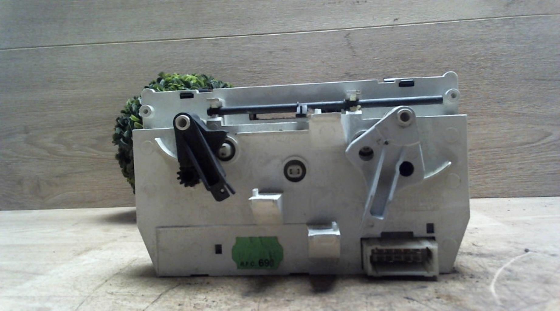 Commande chauffage PEUGEOT 206 PHASE 1 Essence - 1